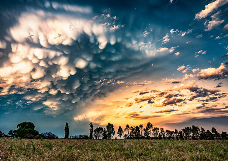 Mammatus clouds, Inverell