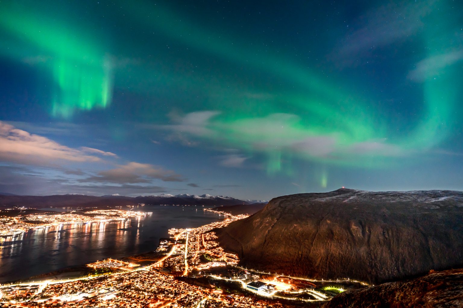 Northern Lights - Tromsø | Girt By Sea Photography